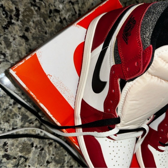 AIR JORDAN 1 RETRO HIGH OG “LOST & FOUND” - SIZE 11 - Picture 6 of 16